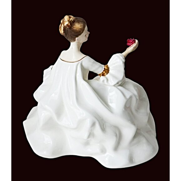 Vintage Royal Doulton My Love Figurine RD HN 45265 - Picture 3 of 5